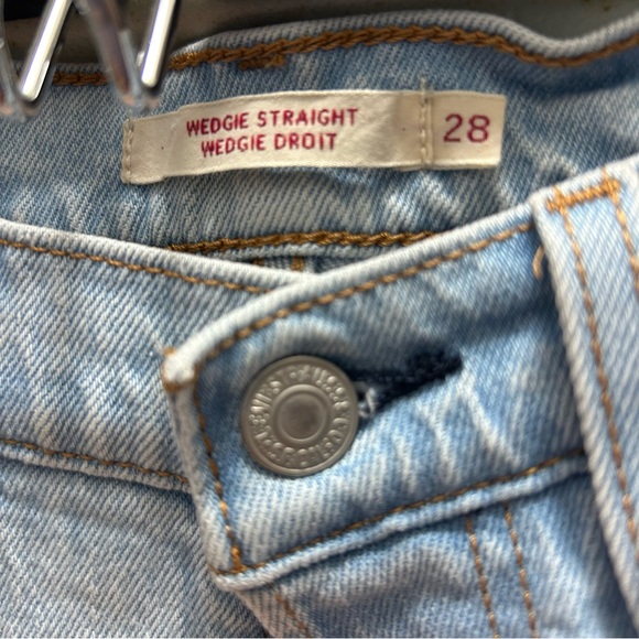 Levi Wedgie Straight Jeans - Picture 3 of 4